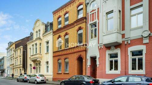 Außenansicht 1 - Altbau-Mehrfamilienhaus mit 6 Wohneinheiten und gemeinschaftlichem Garten