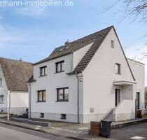 Ihr neues Familienparadies: Großzügiges Haus mit Garten & Wellnessbereich - Erftstadt Köttingen