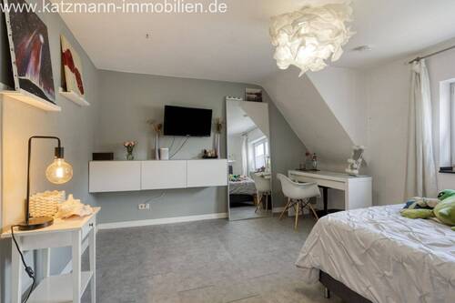 Kind 1 - weitere Perspektive - 