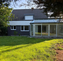 Stilvoll wohnen in Wachtberg - Großzügiges Einfamilienhaus mit Charme und Weitblick