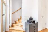 Treppe ins 1. OG - 