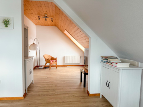 Zimmer im Dachgeschoss - 