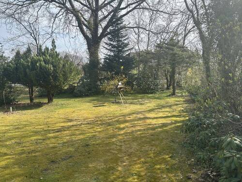 Garten - 7 Zimmer Einfamilienhaus zum Kaufen in Schmalfeld