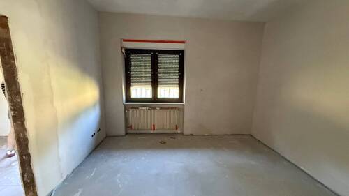 Schlafzimmer2 - Einfamilienhaus mit 230,00 m&sup2; in Quierschied zum Kaufen