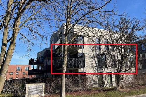 Nebenstraßenansicht - 3 Zimmer Etagenwohnung in Lüneburg