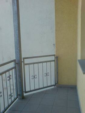 Balkon - Etagenwohnung mit 65,00 m&sup2; in Gera zur Miete
