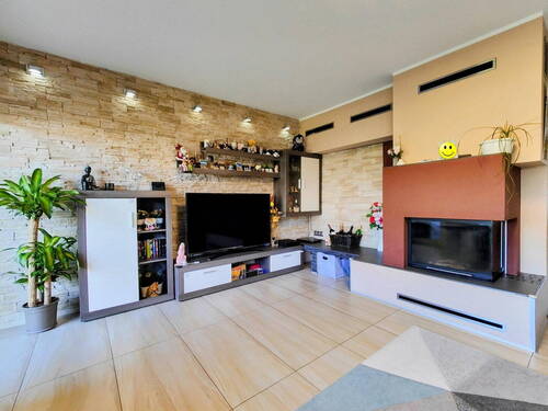 Bild 1 - Modernes Bezugsfertig Reihenendhaus mit Garten, Kamin, Balkon in grüne Lage mit zusätz Mieteinnahme