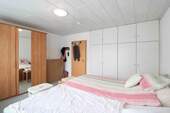 Schlafzimmer EG - 