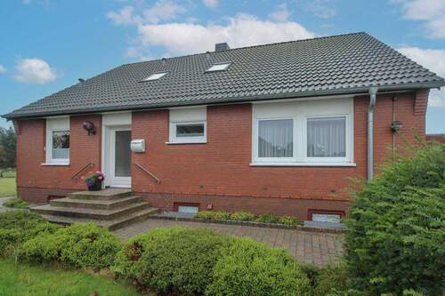 Frontansicht Hauseingang - Einfamilienhaus mit 156,00 m² in Fehmarn zum Kaufen