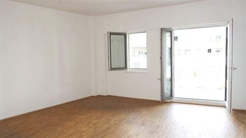 Schlafzimmer mit Balkon - 