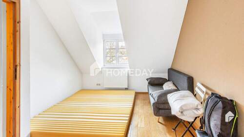 2. OG Schlafzimmer 1 - 