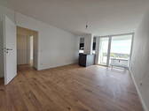 Bild 1 - 2-Zimmer ETW mit Balkon, Erstbezug nach Sanierung, inkl. TG-Stellplatz, ohne Courtage