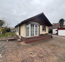 Charmantes Einfamilienhaus mit zwei Garagen und großem Garten - Ihr neues Zuhause in Bohnsdorf - Berlin