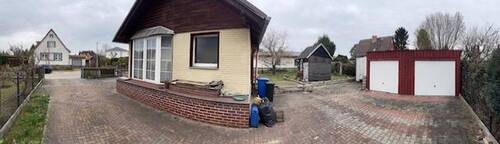 Blick ins Grundstück - 