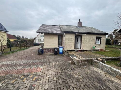 Blick ins Grundstück Rückseite - 