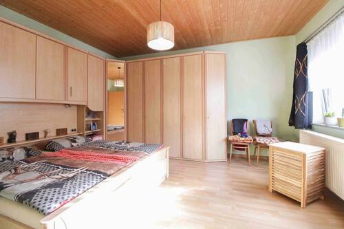 Schlafzimmer 2 - 
