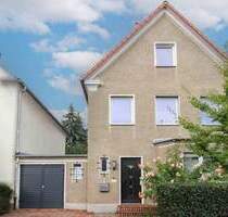 Zögern Sie nicht: Umfassend renoviertes Einfamilienhaus samt Garten, Garage und 2 Freistellplätzen - Halle (Saale) Frohe Zukunft