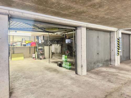 Garage - 