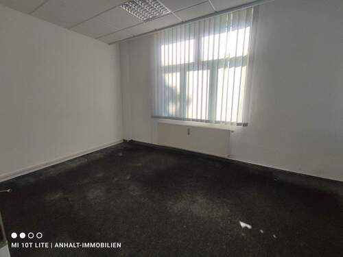 Eingang 1 - Büro (4) - 