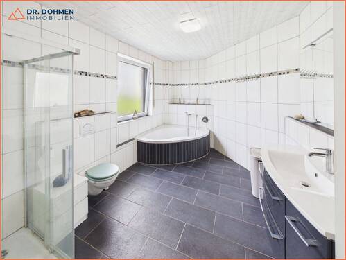 Badezimmer 2 Hauptwohnung - 