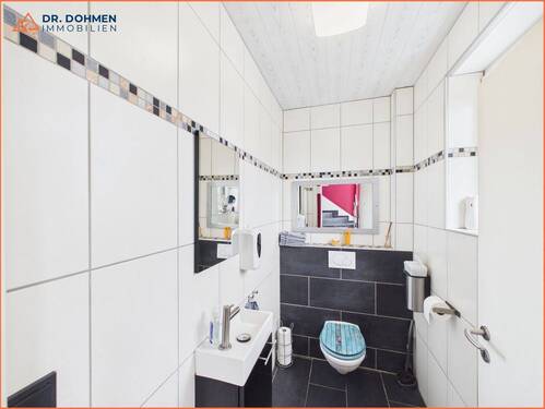 Gäste-WC Hauptwohnung - 
