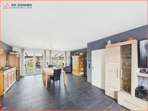 Wohnzimmer Hauptwohnung (2) - 