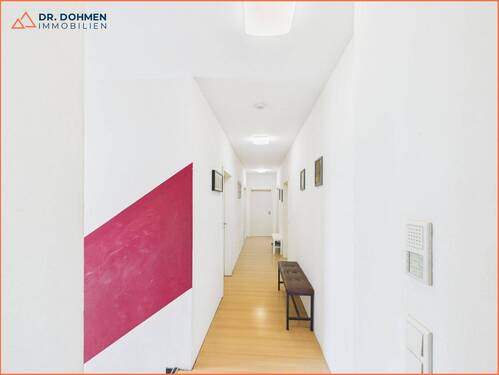 Flur OG Hauptwohnung - Einfamilienhaus mit 270,00 m&sup2; in Gangelt-Breberen zum Kaufen