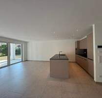 Modern & ebenerdig: Helle Erdgeschosswohnung im Neubau in Hilzingen