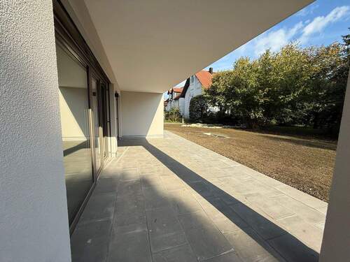 Terrasse mit Gartenblick - Etagenwohnung mit 100,70 m² in Hilzingen zur Miete