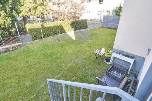 Großzügiger Gartenanteil - 