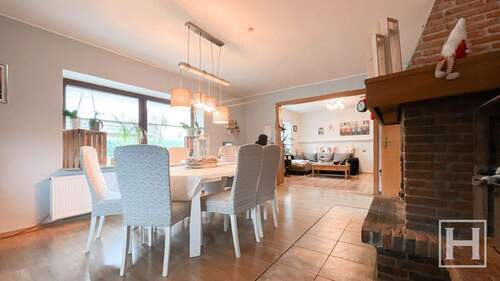 Wohn-und Esszimmer - 5 Zimmer Einfamilienhaus zum Kaufen in Wahlstedt