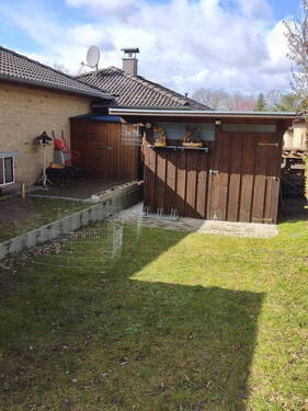 Schuppen - 4 Zimmer Reihenendhaus in Schwerin