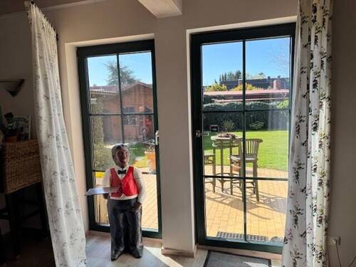 Zugang zu Terrasse und Garten - 6 Zimmer Einfamilienhaus zum Kaufen in Eutin