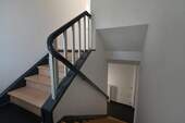 12 Treppenaufgang - 