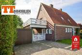 Außenansicht - TT bietet an: Zwischen Weite und Wellen - Großzügiges Haus mit Traumgrundstück in Küstennähe!