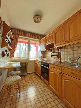 Helle Einbauküche - 