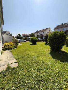 Garten - 7 Zimmer Mehrfamilienhaus, Wohnhaus in Waiblingen