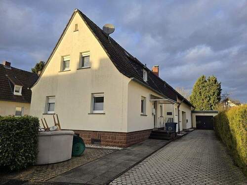 Straßenansicht 1 - 9 Zimmer Mehrfamilienhaus, Wohnhaus zum Kaufen in Bitburg