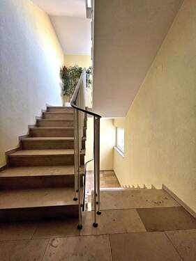Gepflegtes Treppenhaus - 