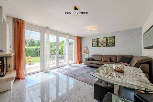 Offene Raumgestaltung: Küche und Wohnzimmer vereint - 