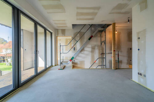 Studio - 