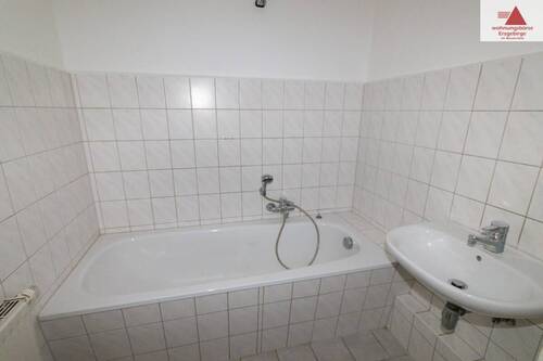 Badezimmer - 2 Zimmer Etagenwohnung zur Miete in Annaberg-Buchholz