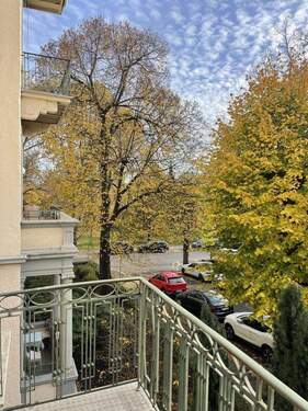 Blick auf Kurpark - Etagenwohnung mit 39,40 m&sup2; in Bad Nauheim zum Kaufen