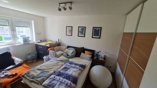 Schlafen - Etagenwohnung mit 61,00 m&sup2; in Nürnberg zur Miete