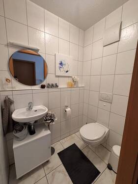separates WC - 