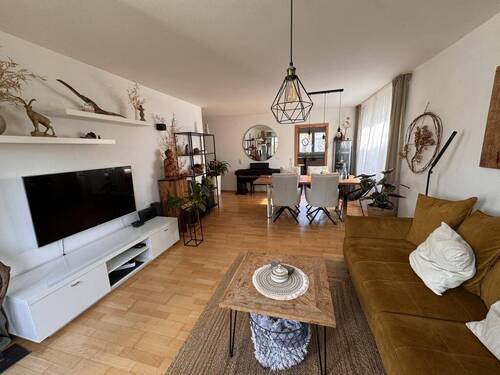 Wohn- /Essbereich - 3 Zimmer Etagenwohnung zur Miete in Weilheim an der Teck