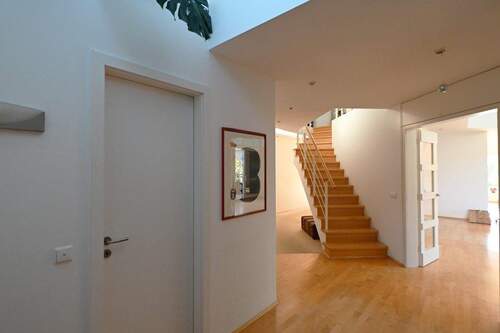 Flur - Etagenwohnung mit 204,00 m² in Essen zum Kaufen