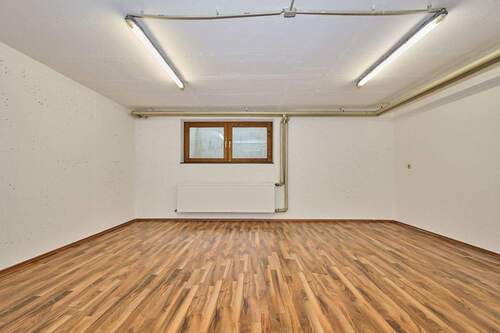 DHH Schwarzach Hobbyraum Keller - 