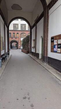 Eingang zum Hinterhof - 