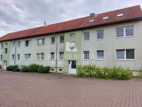 Hofansicht - 3 Zimmer Etagenwohnung zur Miete in Diesdorf